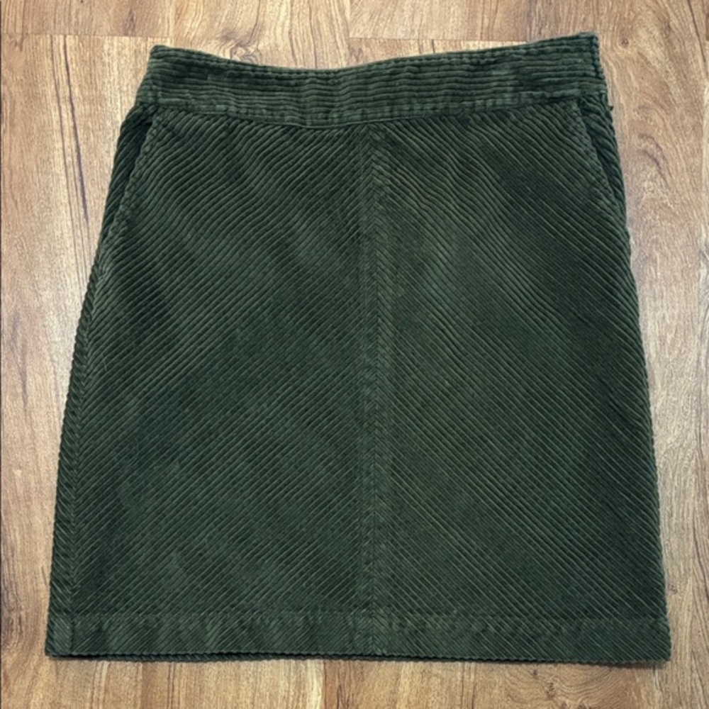 Talbots Olive Green Corduroy A-Line Skirt Diagonal Wale - Great Pre Owned Cond.